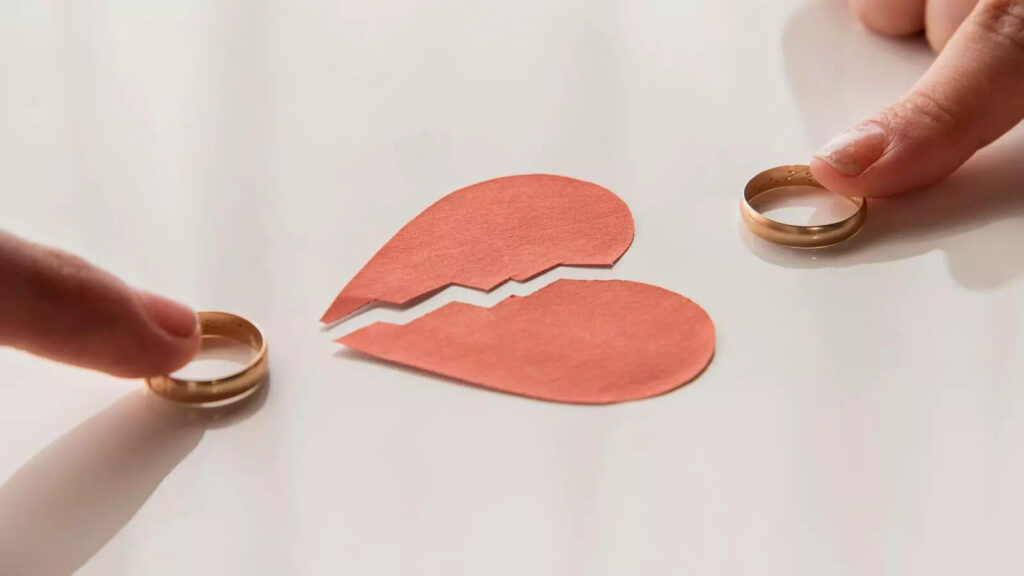 These Zodiac Signs Most Likely To Get Divorced, Know Why?