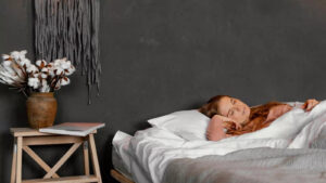 Things you should never keep by your bed side